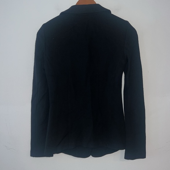 St. John Caviar 2-Button Wool Blend Pique Knit Jacket in Black - Picture 4 of 7